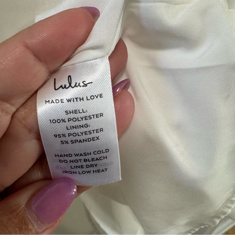 Lulus Bubbly Charm NWT size Medium White Taffeta Tiered Ruffled Mini Dress‎ - Picture 9 of 14